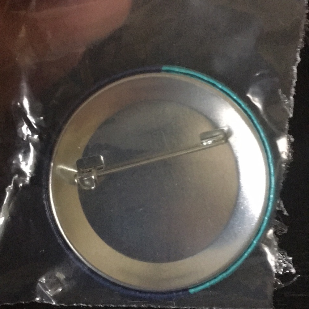 Pin - Picture 3 of 3